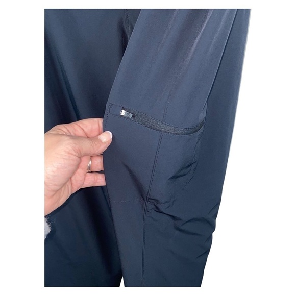 Talbots Women’s Athleisure Black Pull-On Lightweight Red Plaid Lined Pants Sz XL - Picture 2 of 11